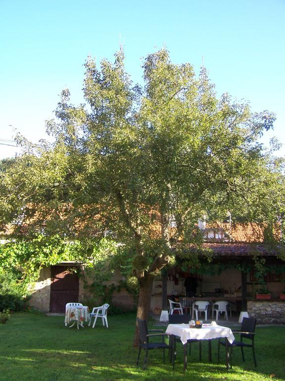Posada De Muno Muñorrodero Esterno foto