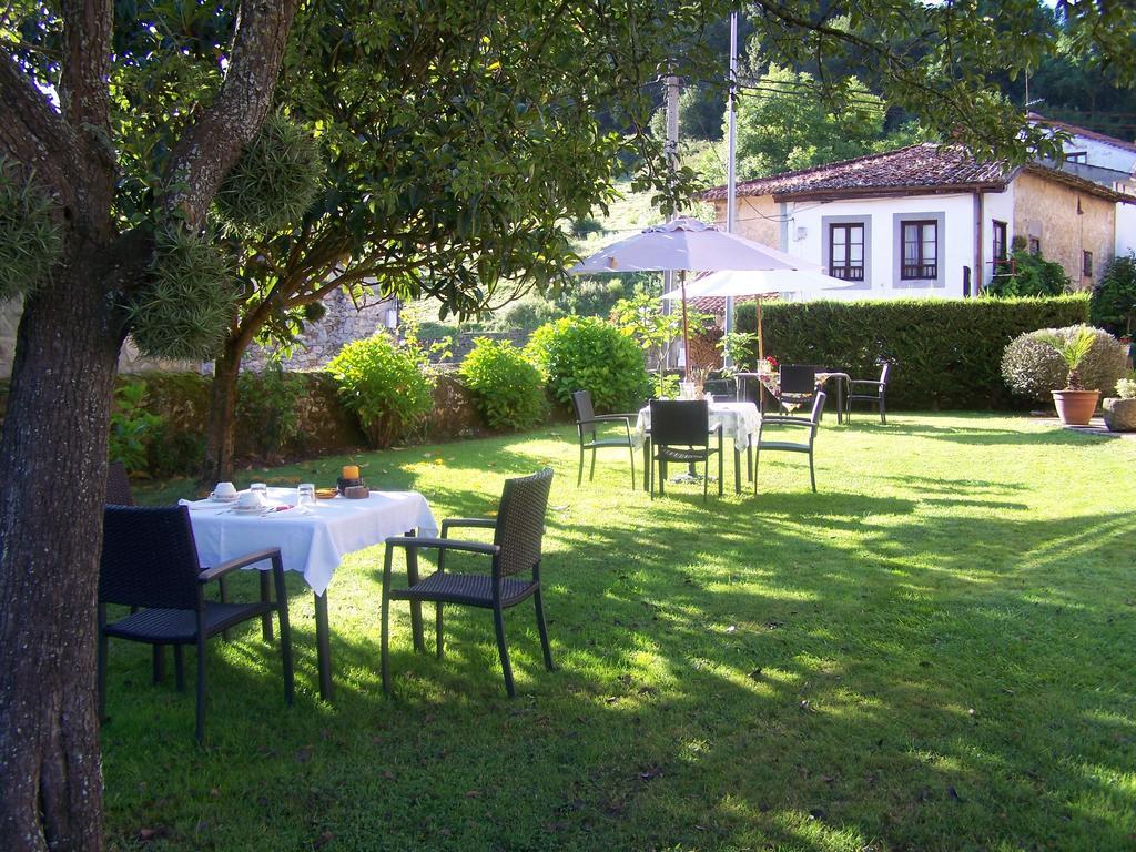Posada De Muno Muñorrodero Esterno foto
