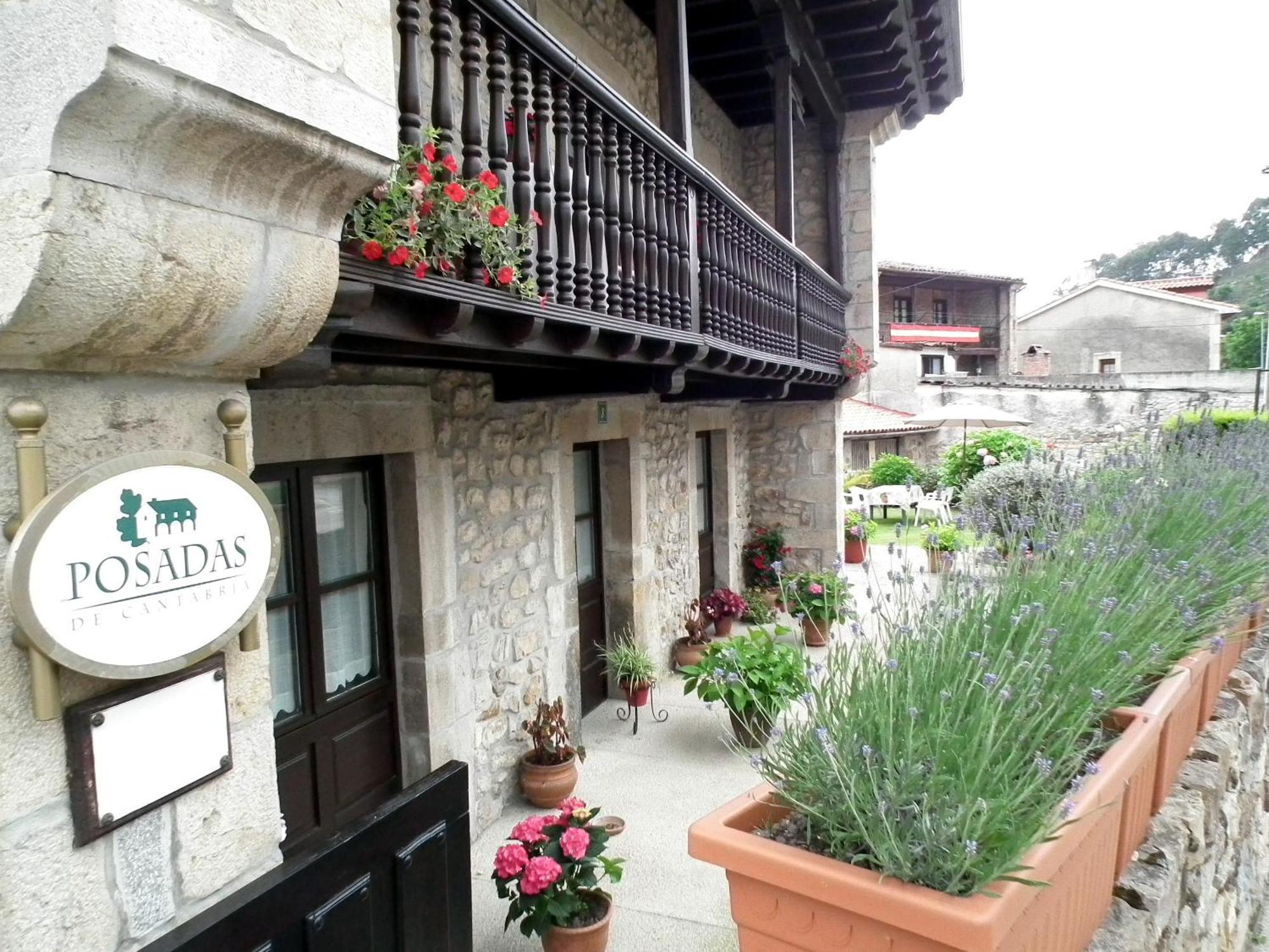 Posada De Muno Muñorrodero Esterno foto