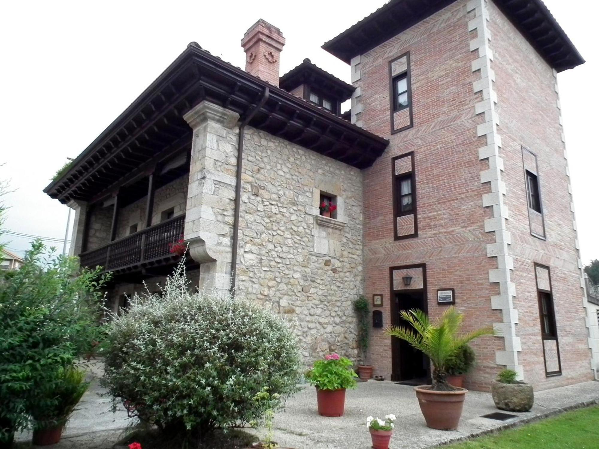 Posada De Muno Muñorrodero Esterno foto
